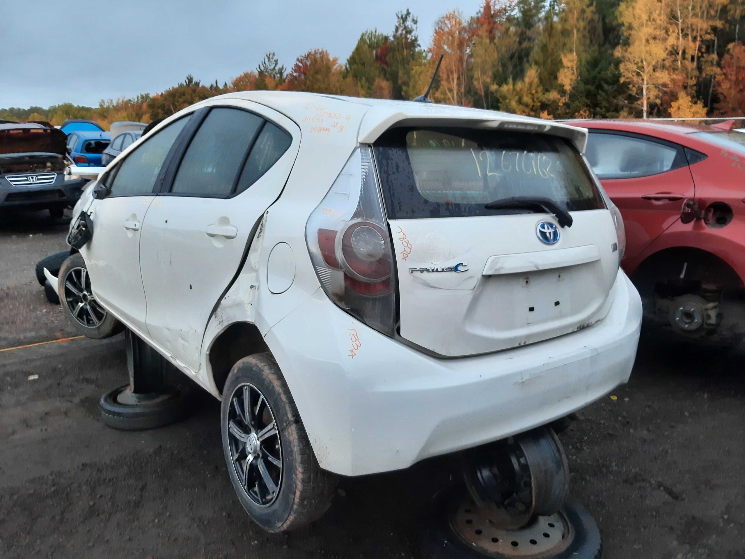 TOYOTA PRIUS 2014