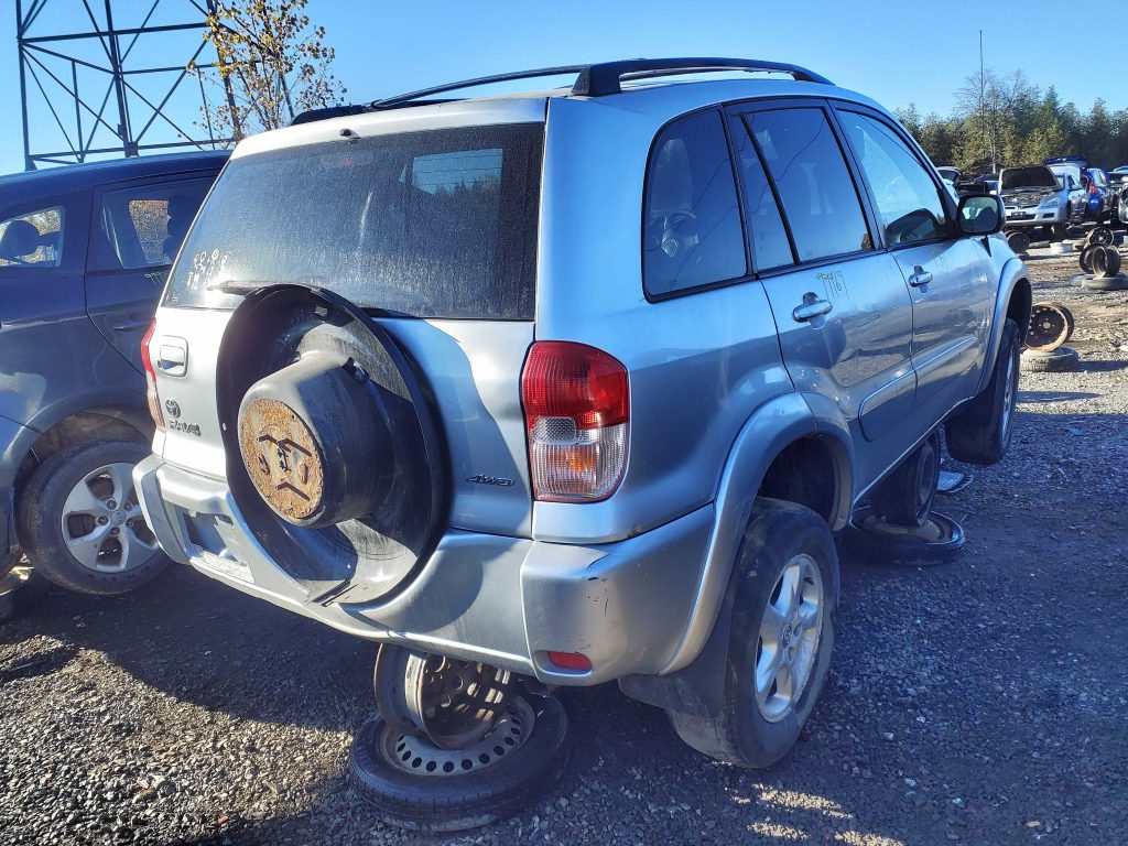 TOYOTA RAV4 2003
