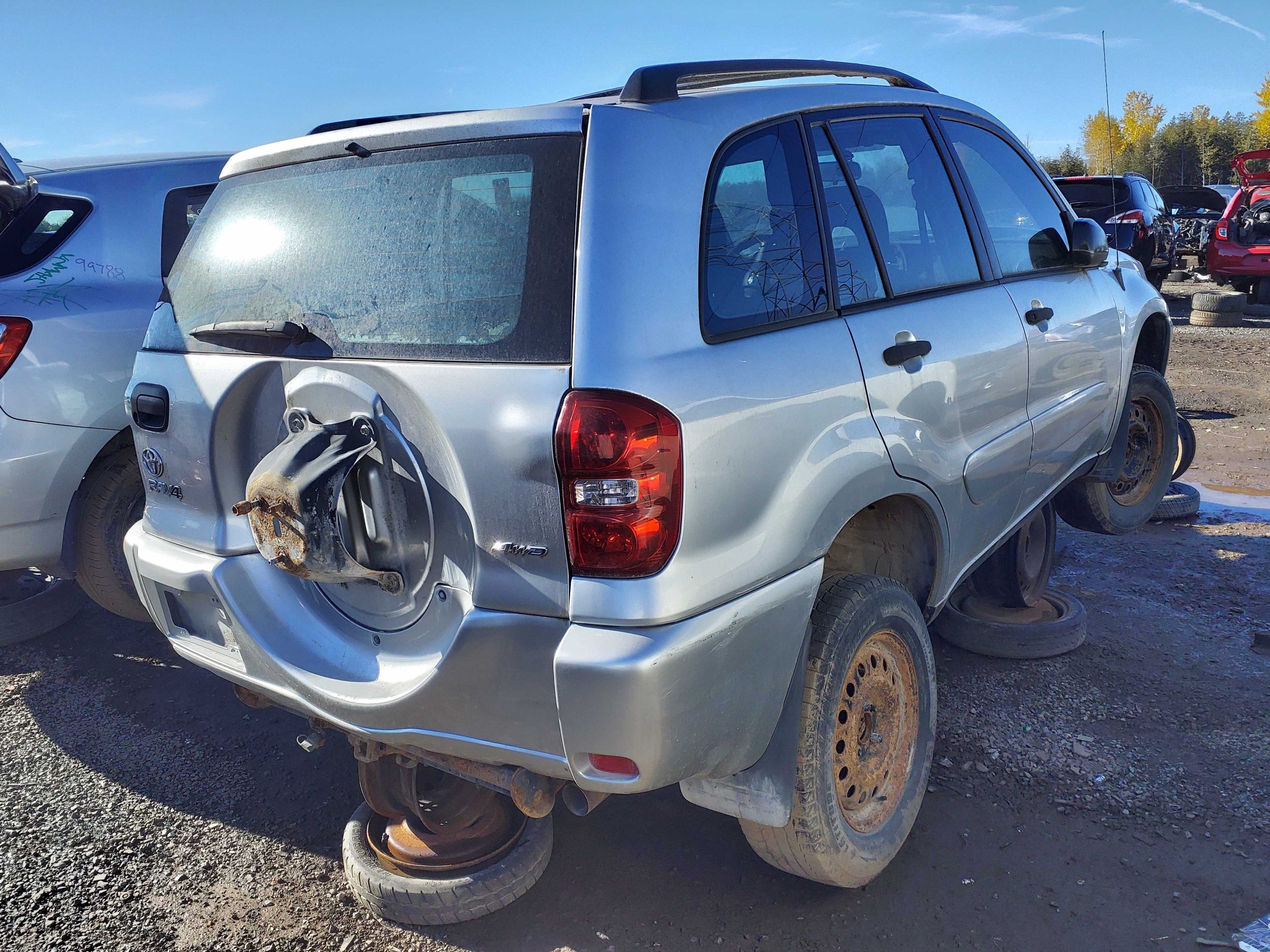 TOYOTA RAV4 2004