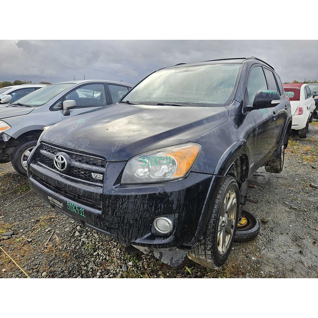 TOYOTA RAV4 2011