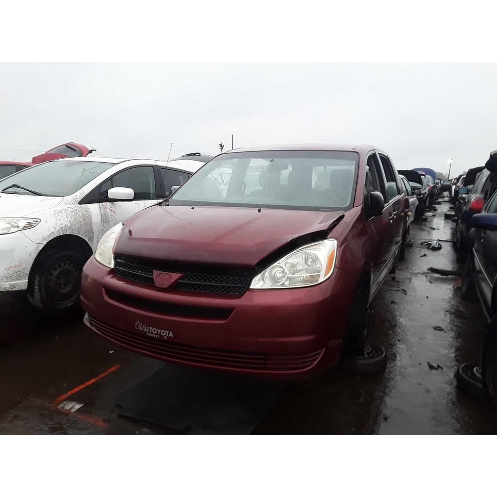 TOYOTA SIENNA 2004