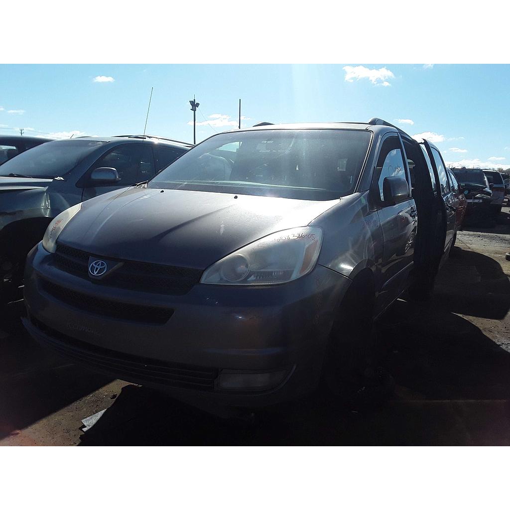 TOYOTA SIENNA 2005