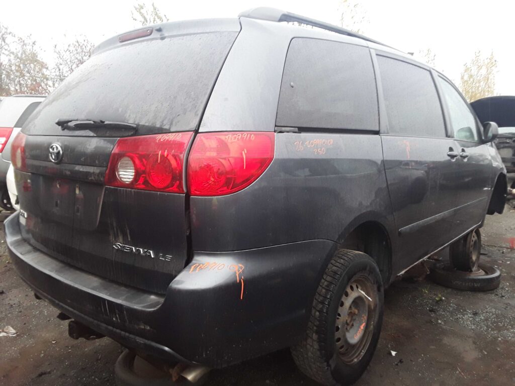 TOYOTA SIENNA 2007