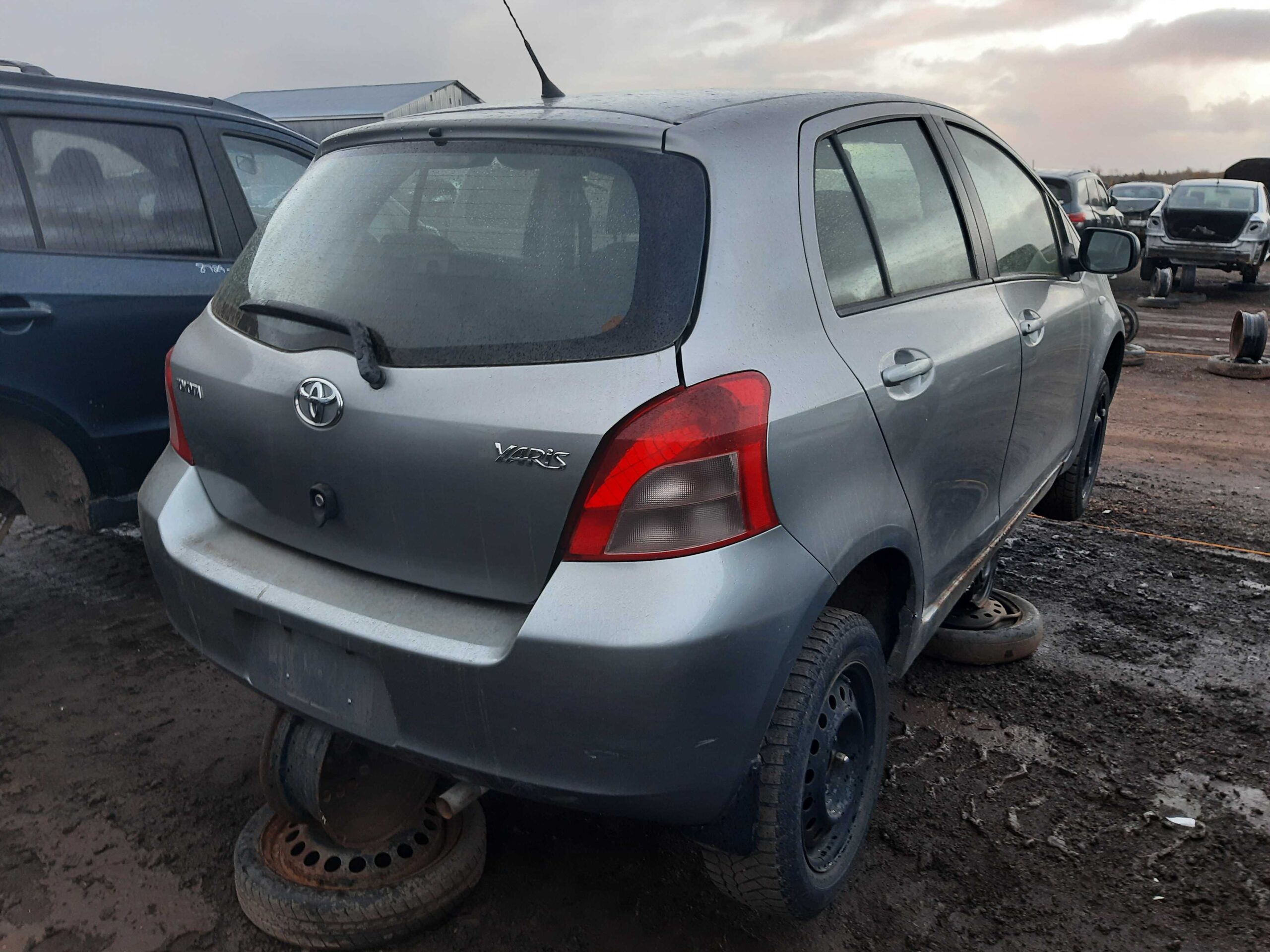 TOYOTA YARIS 2008