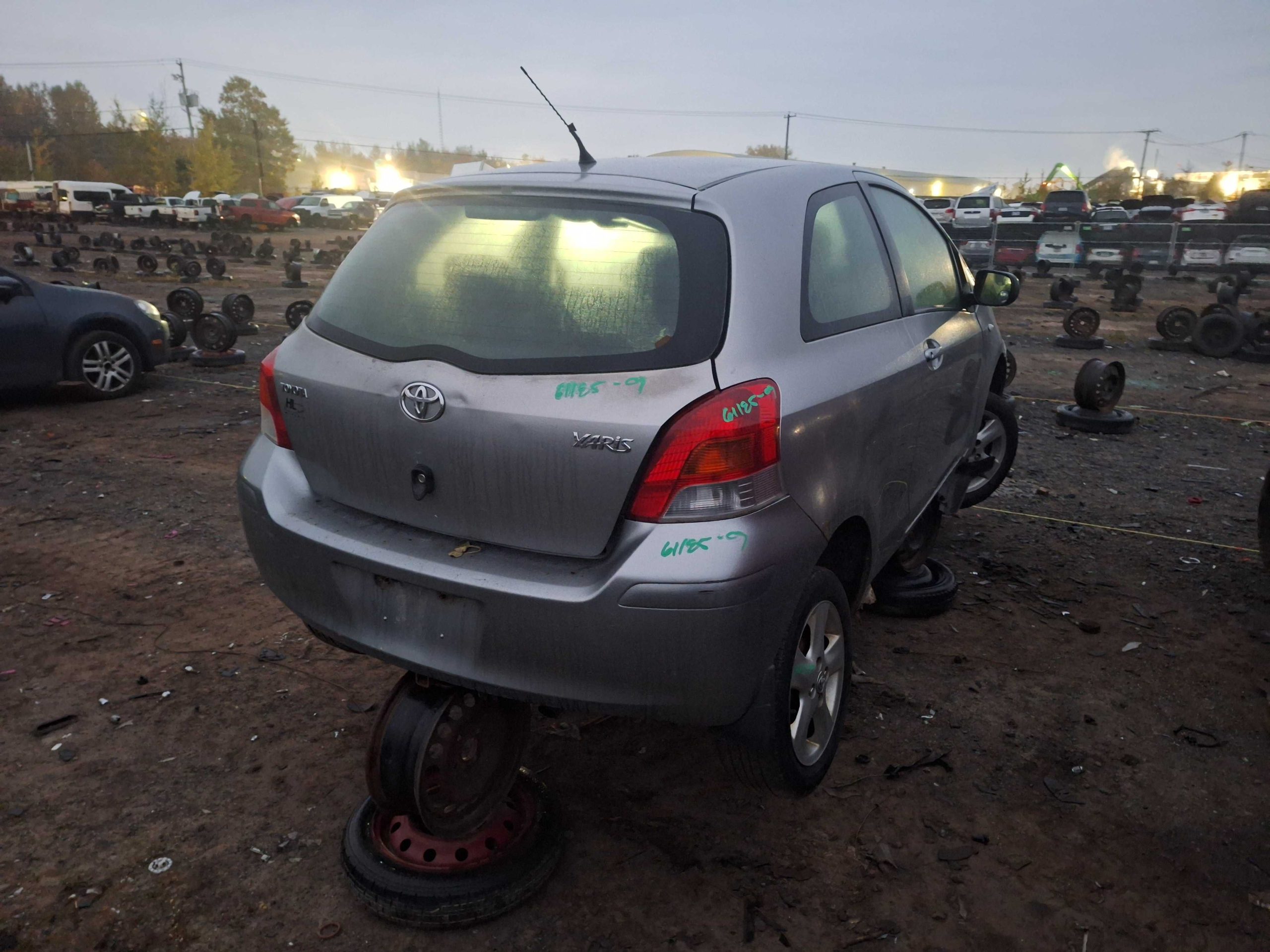 TOYOTA YARIS 2009