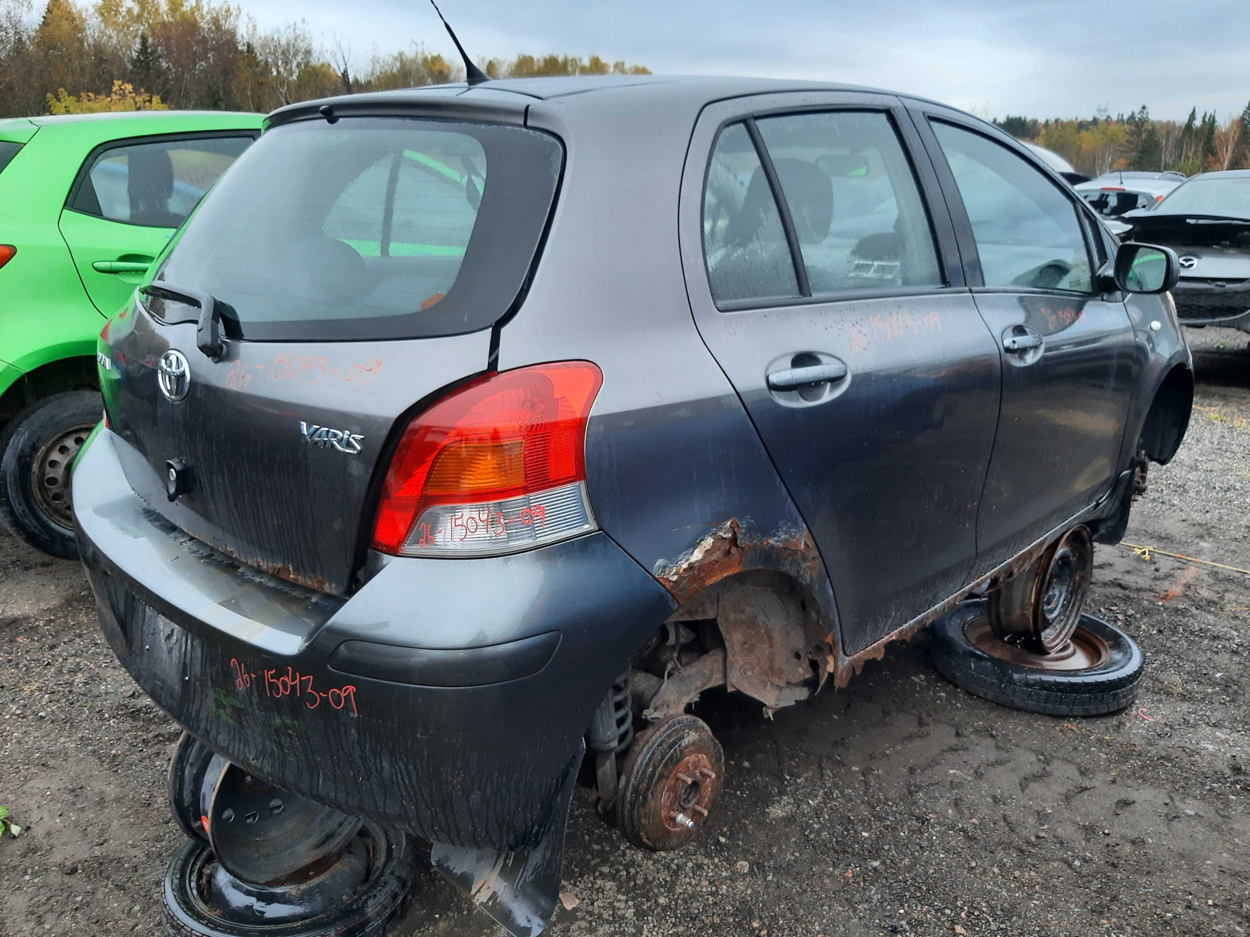 TOYOTA YARIS 2009