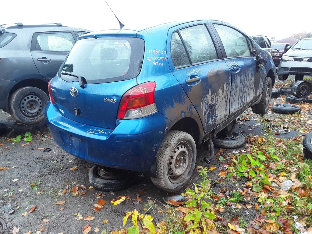 TOYOTA YARIS 2009