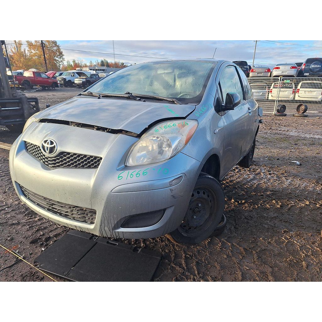 TOYOTA YARIS 2010