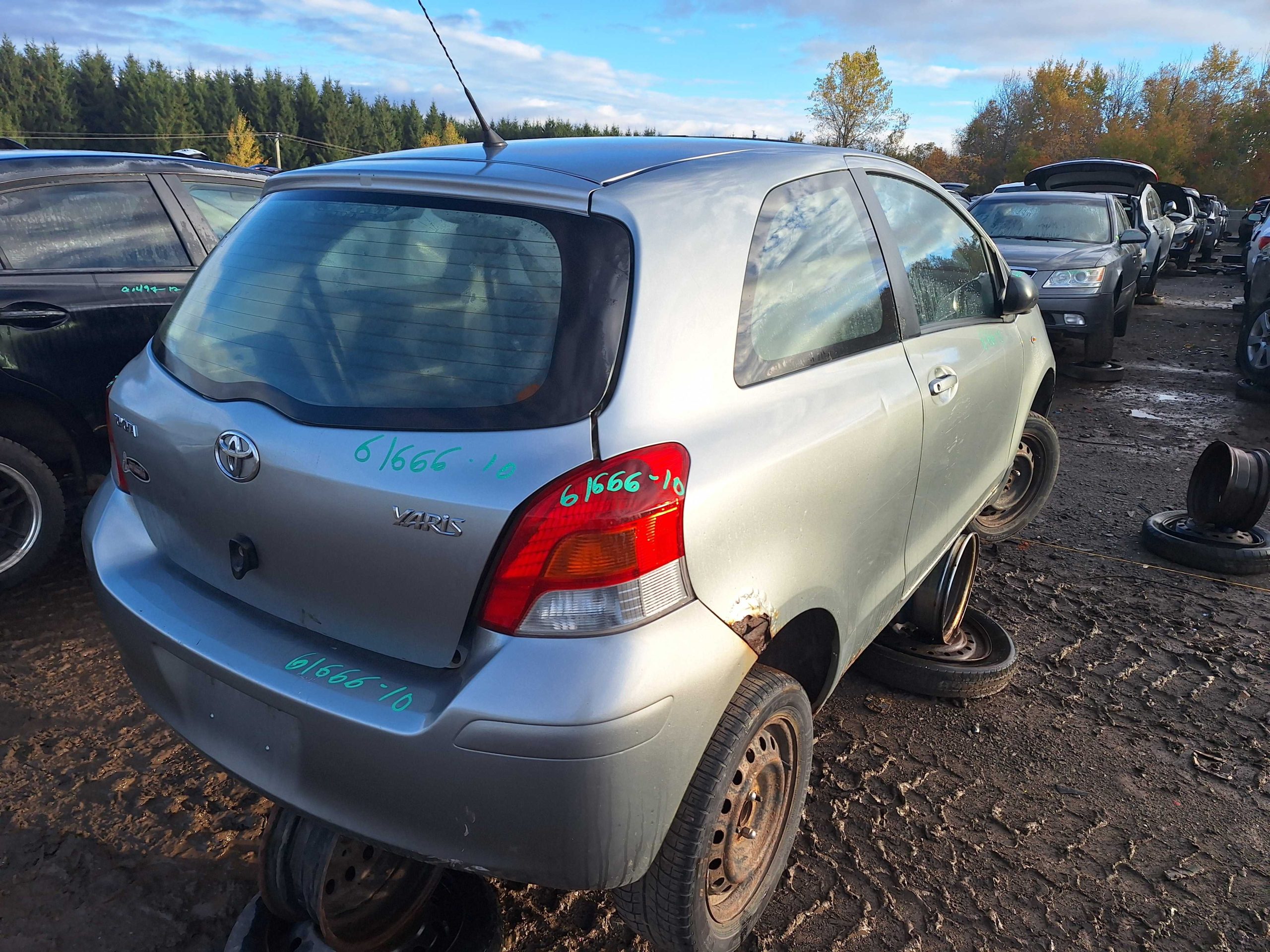 TOYOTA YARIS 2010