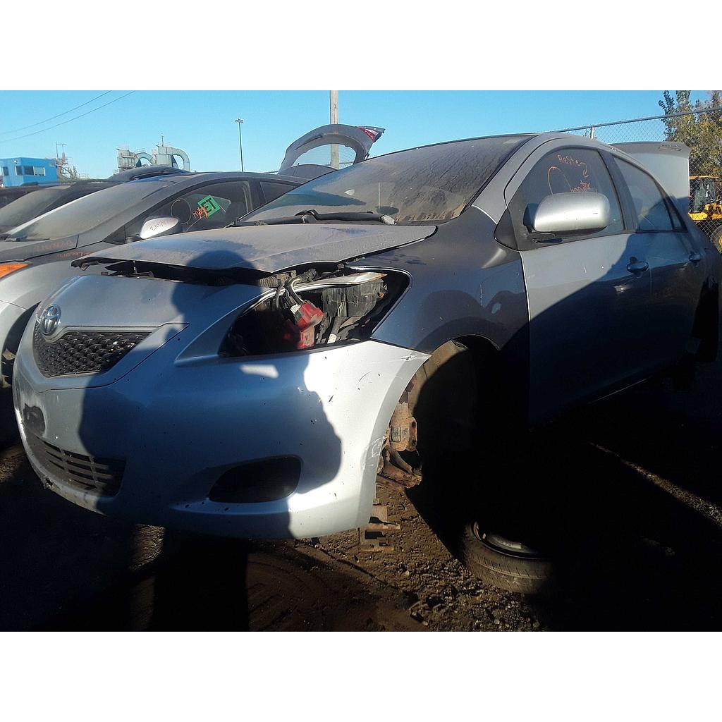 TOYOTA YARIS 2010