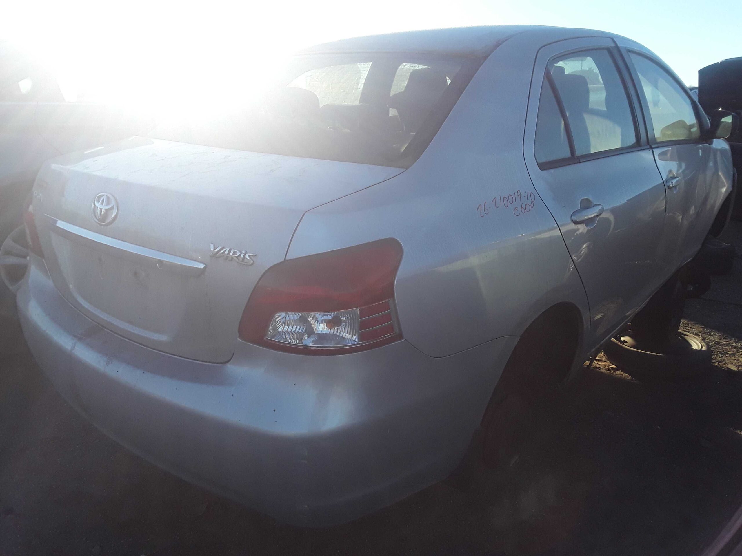 TOYOTA YARIS 2010