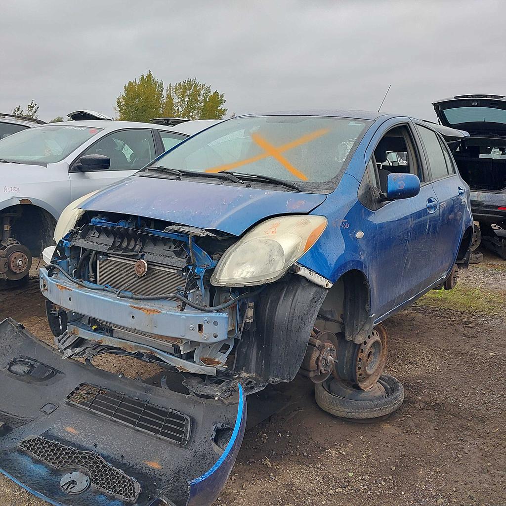TOYOTA YARIS 2011
