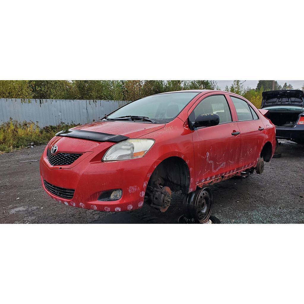 TOYOTA YARIS 2012
