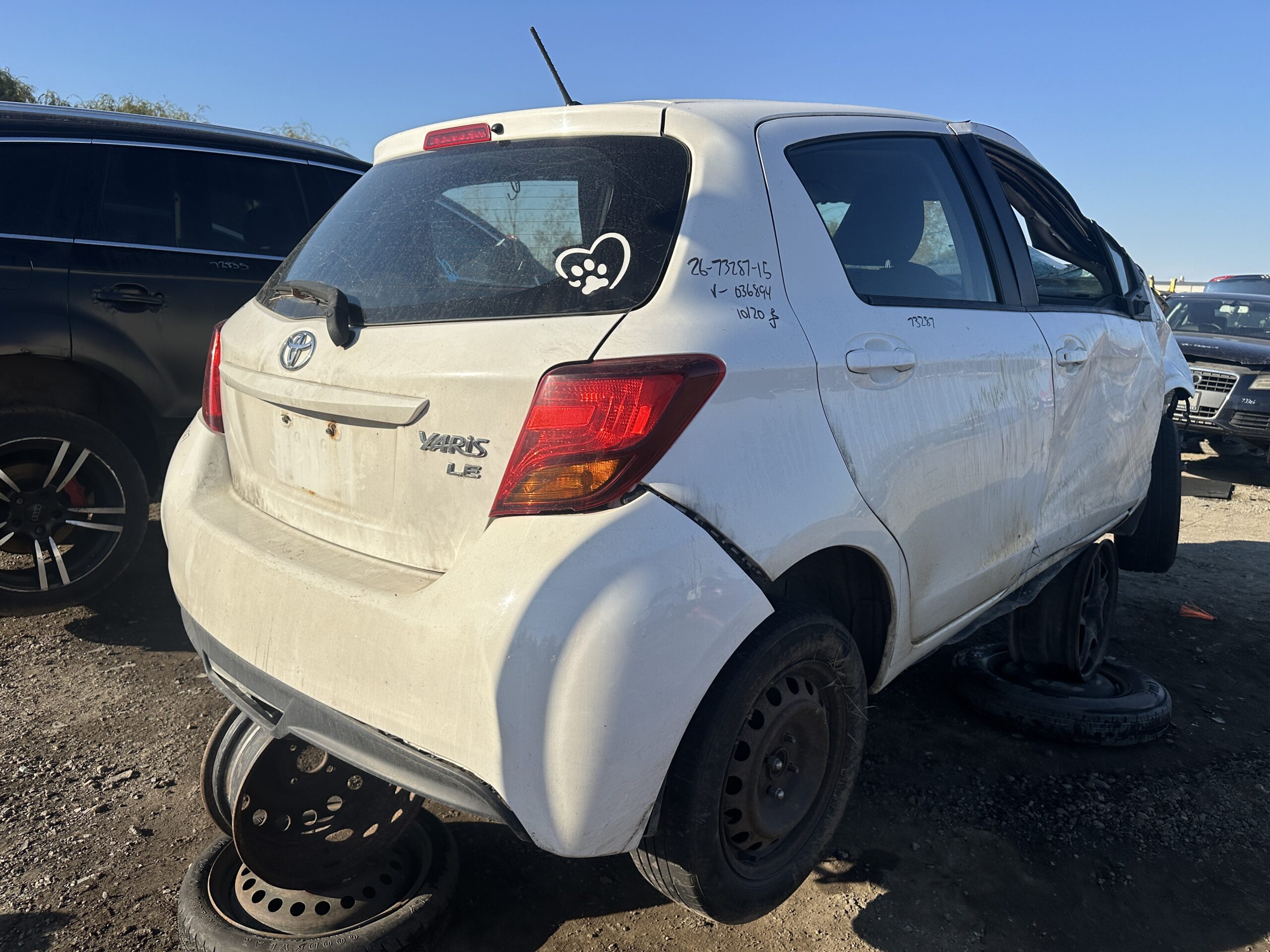 TOYOTA YARIS 2015