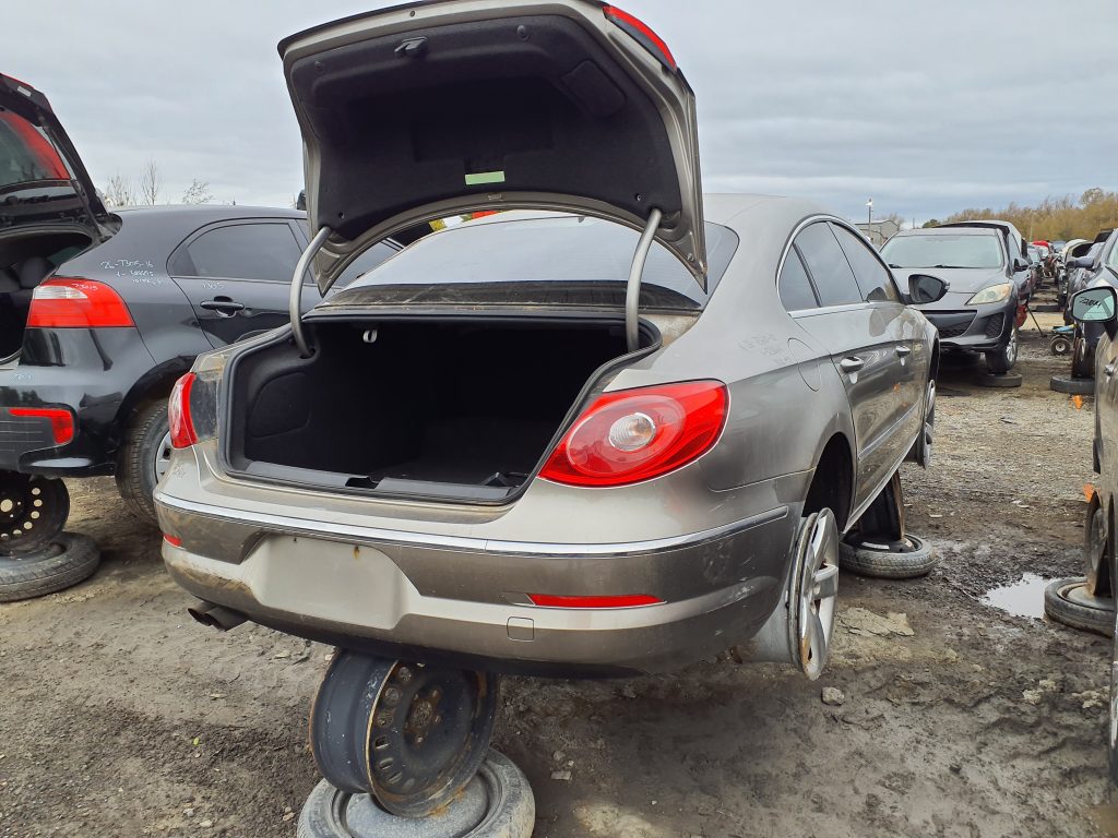 VOLKSWAGEN CC 2010