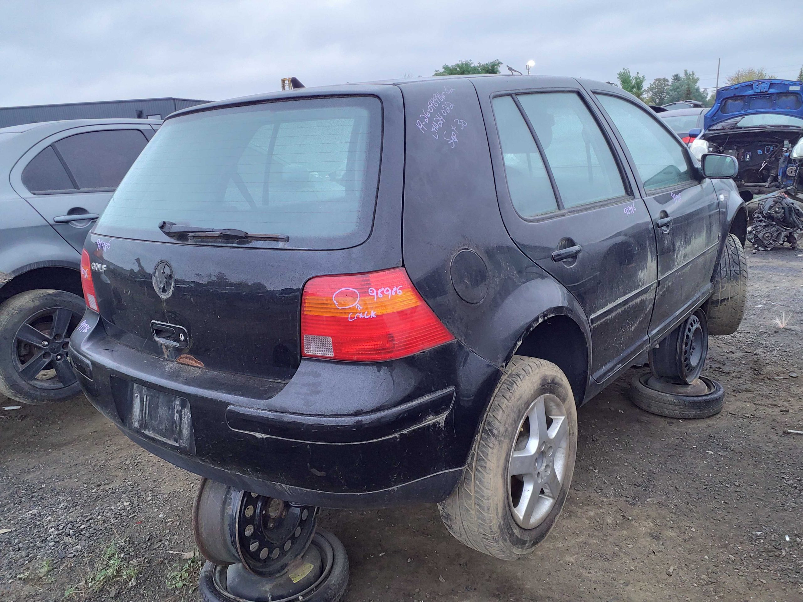 VOLKSWAGEN GOLF 2002