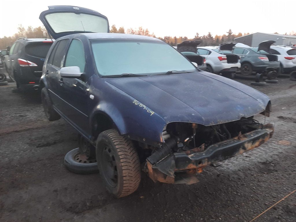 VOLKSWAGEN GOLF 2004