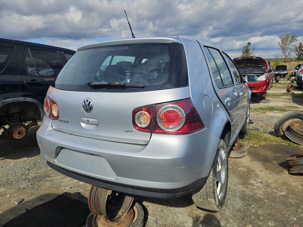 VOLKSWAGEN GOLF 2008