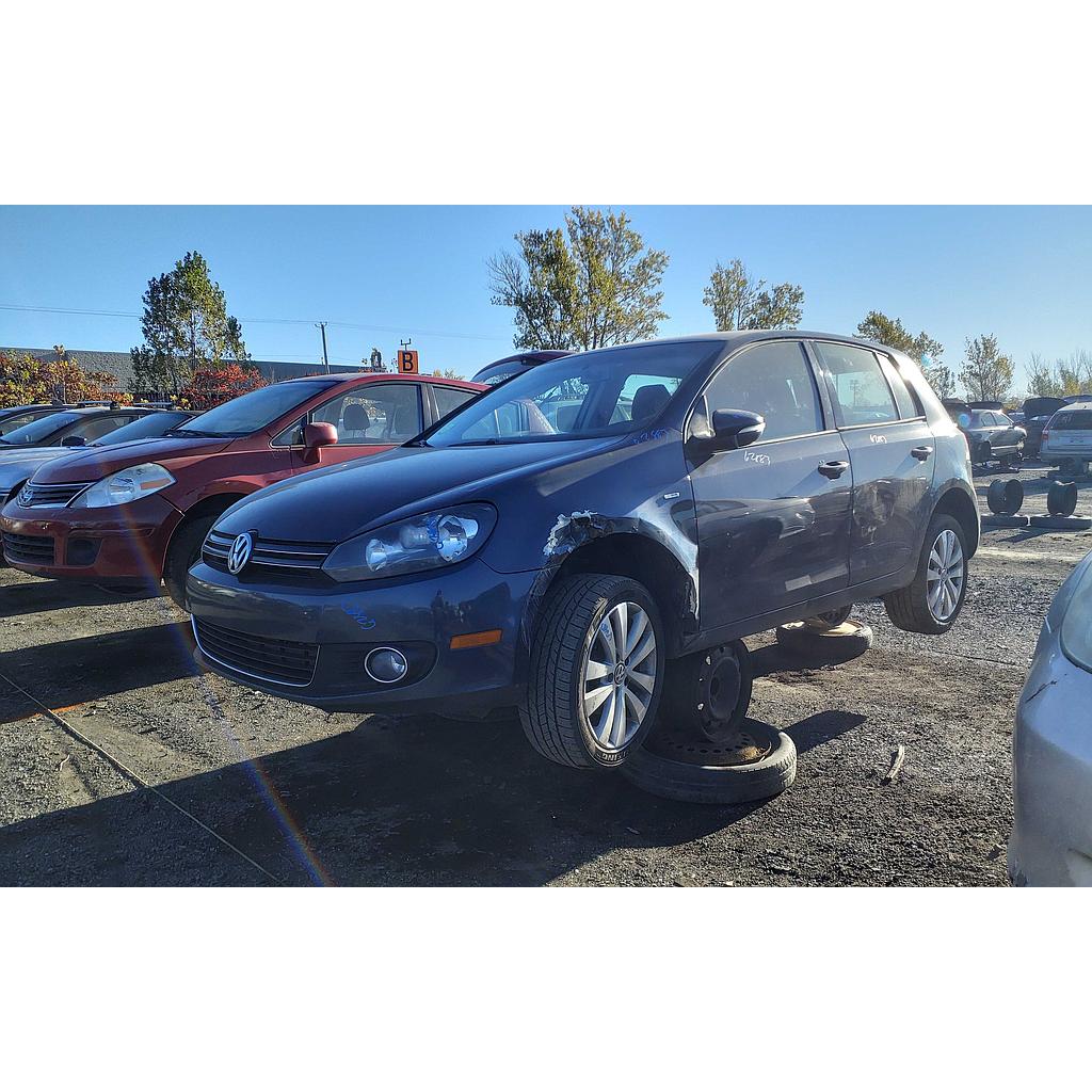 VOLKSWAGEN GOLF 2013