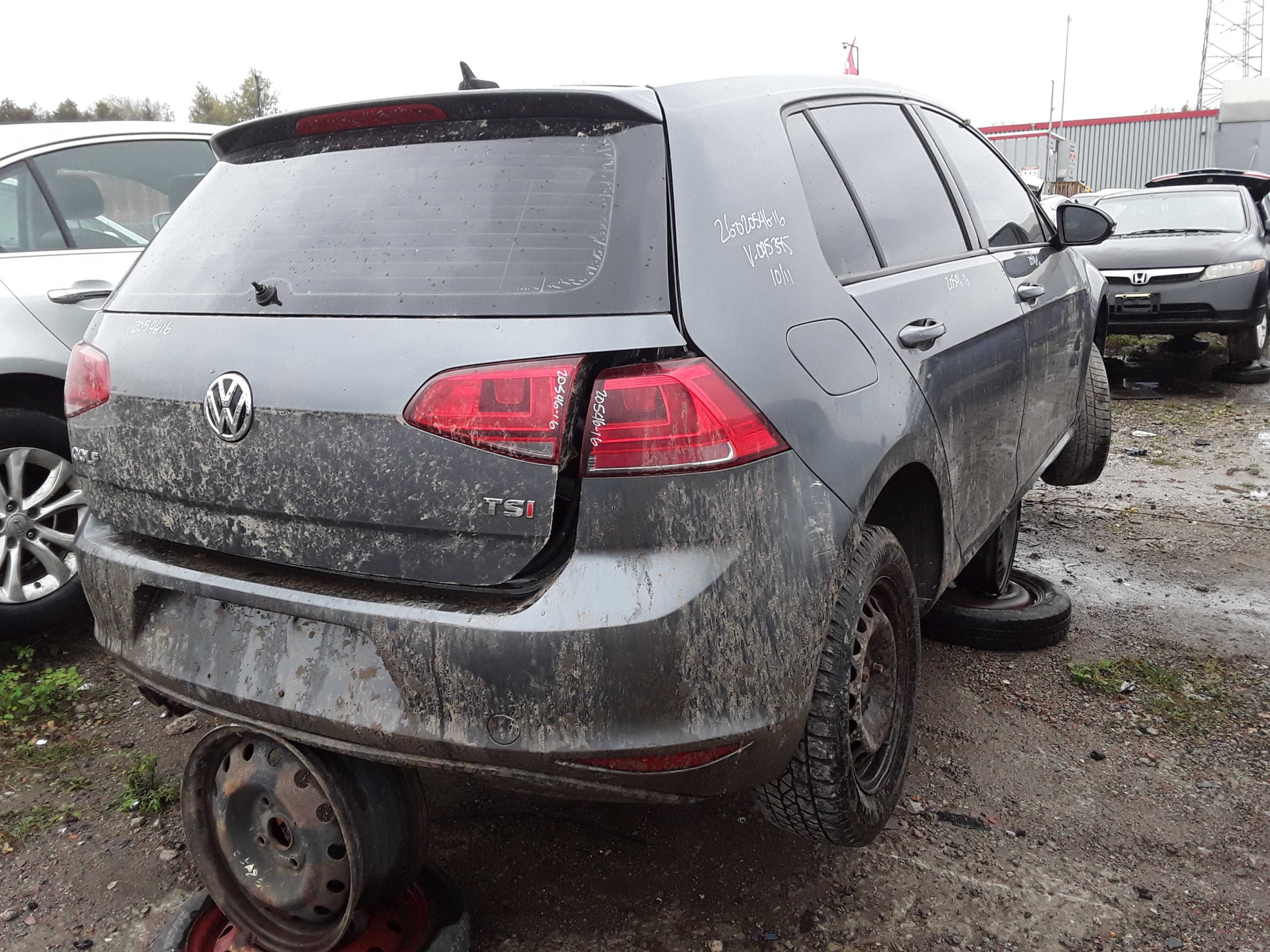 VOLKSWAGEN GOLF 2016