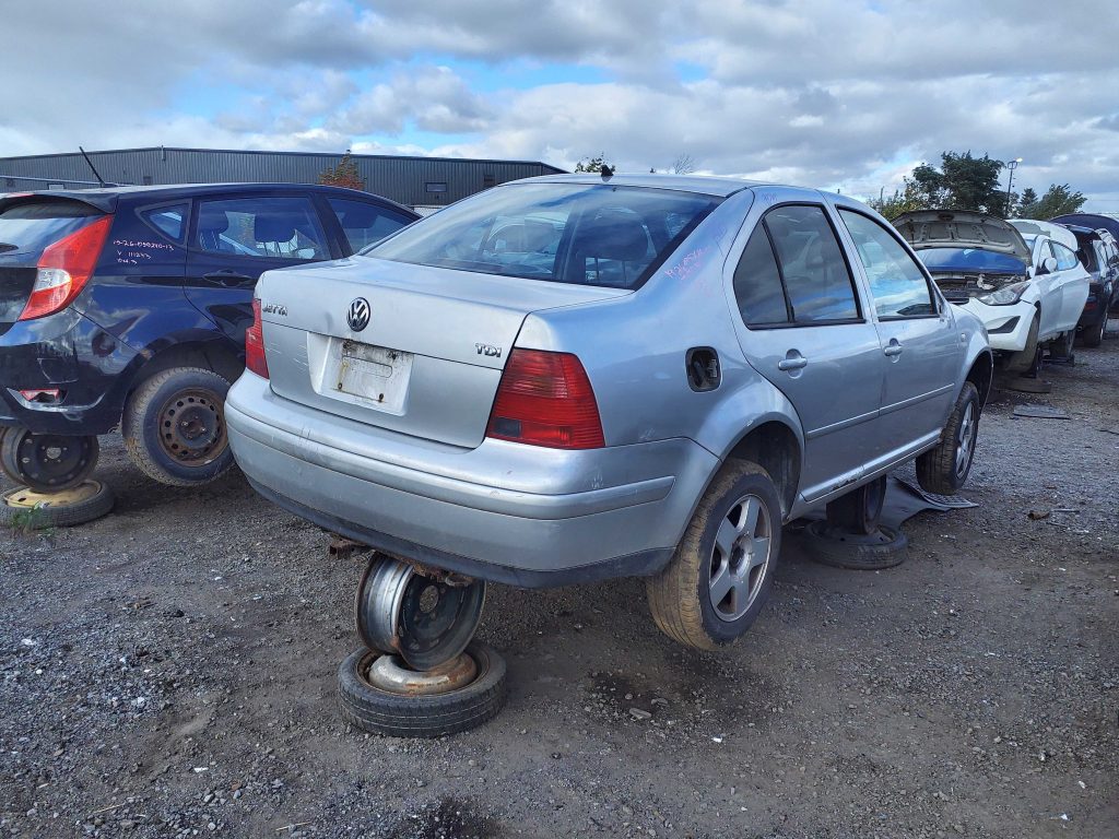 VOLKSWAGEN JETTA 2001