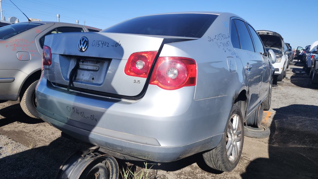 VOLKSWAGEN JETTA 2006