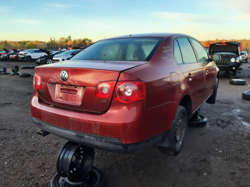 VOLKSWAGEN JETTA 2008