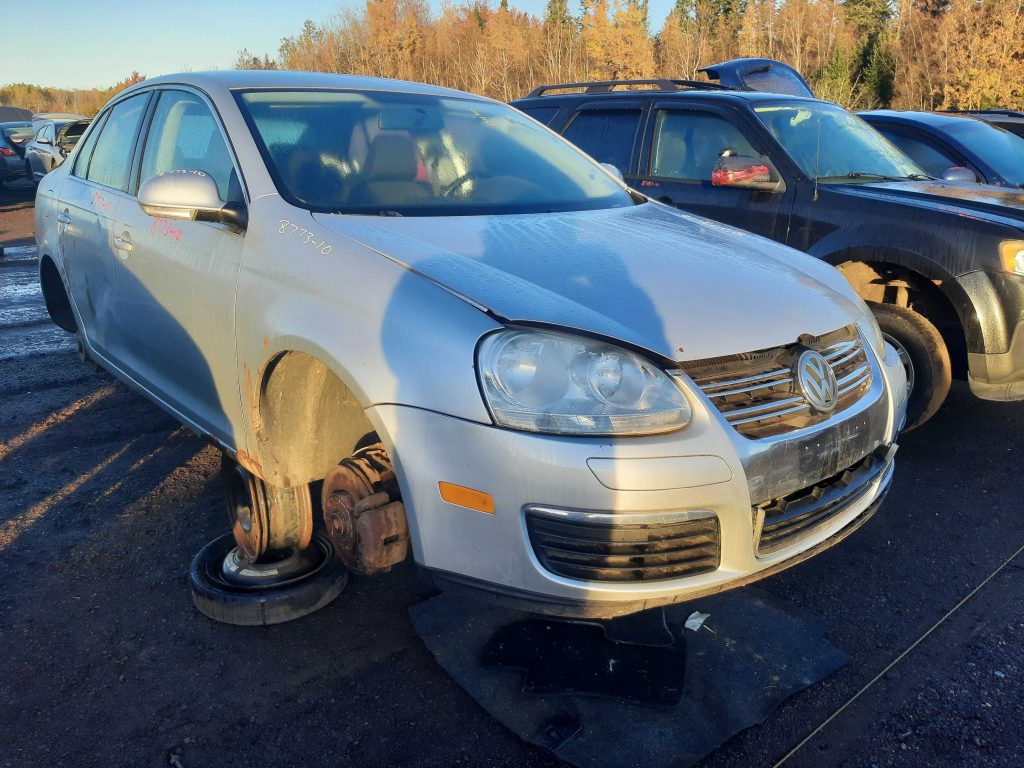 VOLKSWAGEN JETTA 2010