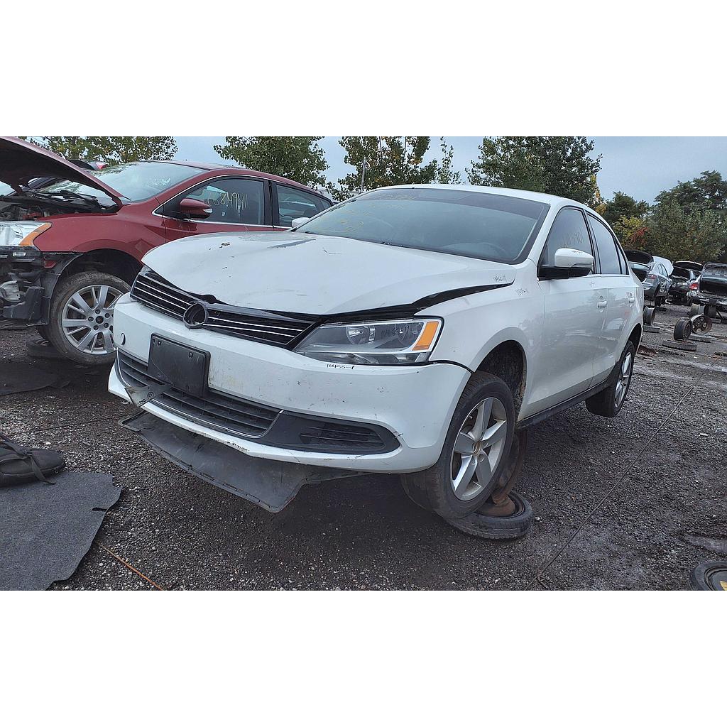 VOLKSWAGEN JETTA 2011