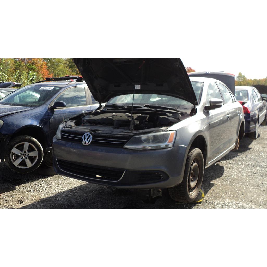 VOLKSWAGEN JETTA 2011
