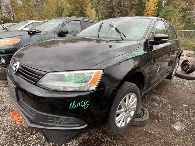 VOLKSWAGEN JETTA 2011