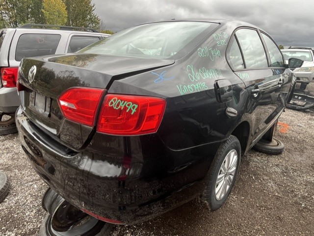 VOLKSWAGEN JETTA 2011
