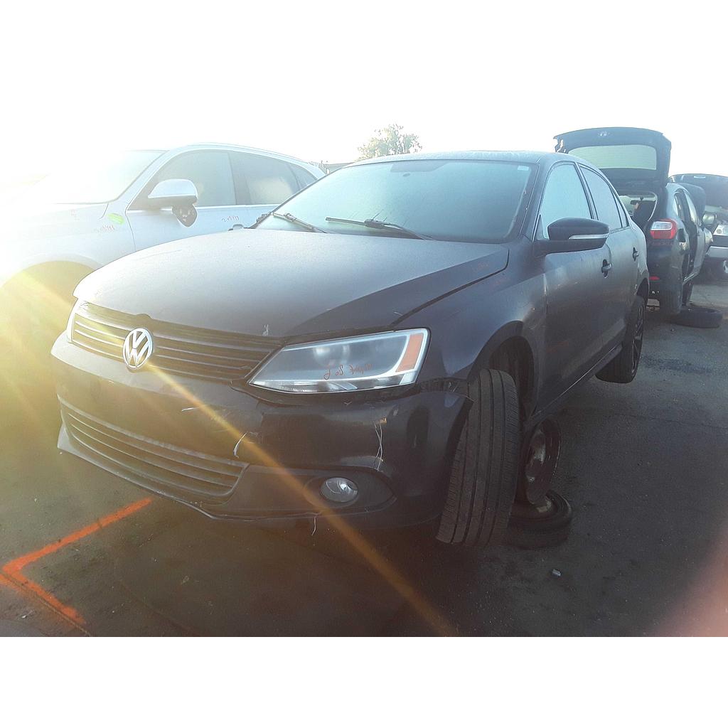 VOLKSWAGEN JETTA 2012