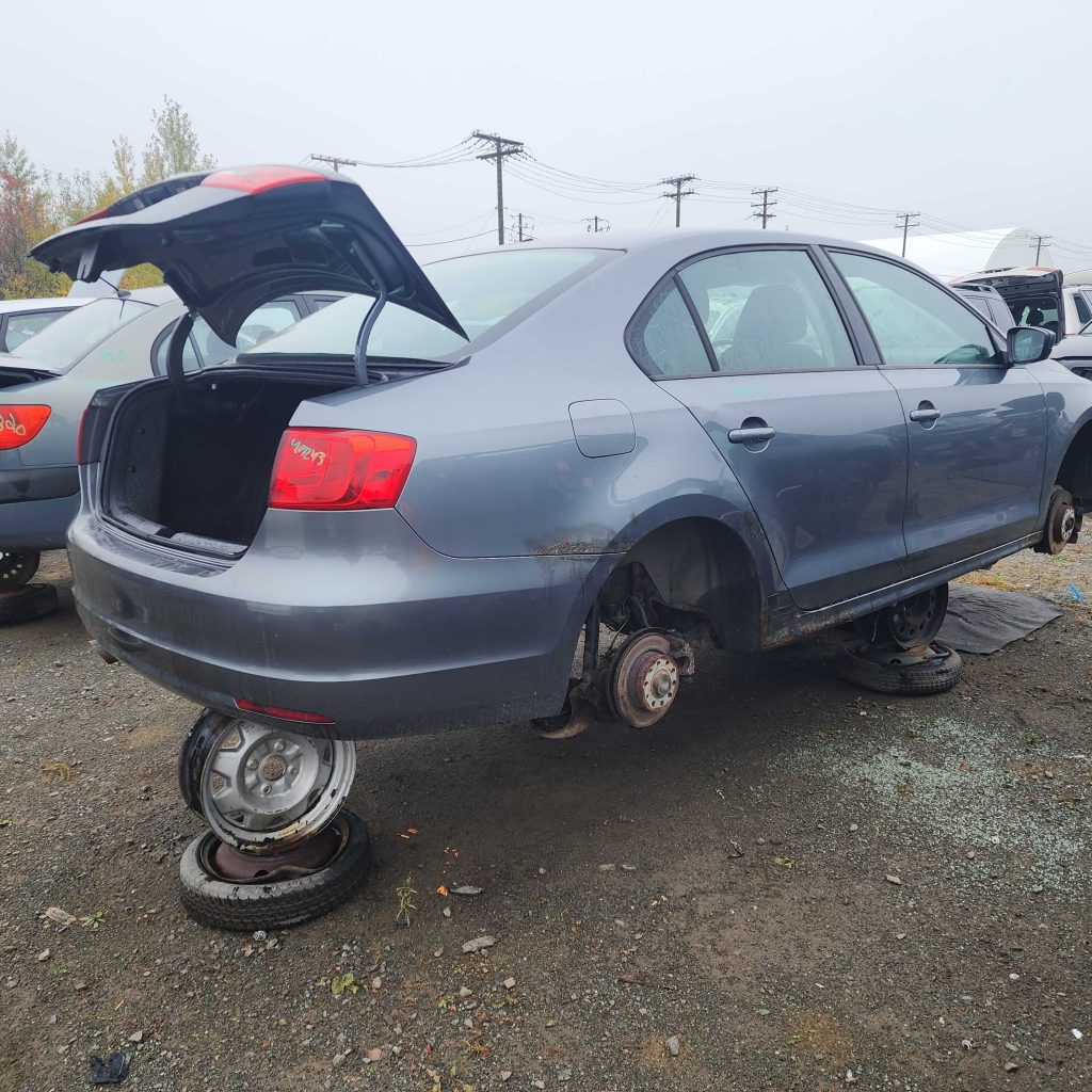 VOLKSWAGEN JETTA 2012