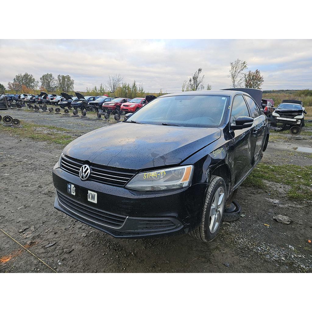 VOLKSWAGEN JETTA 2013
