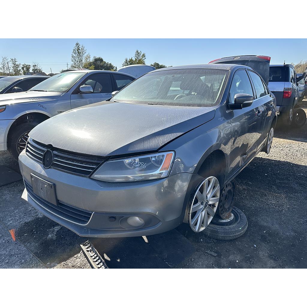VOLKSWAGEN JETTA 2013