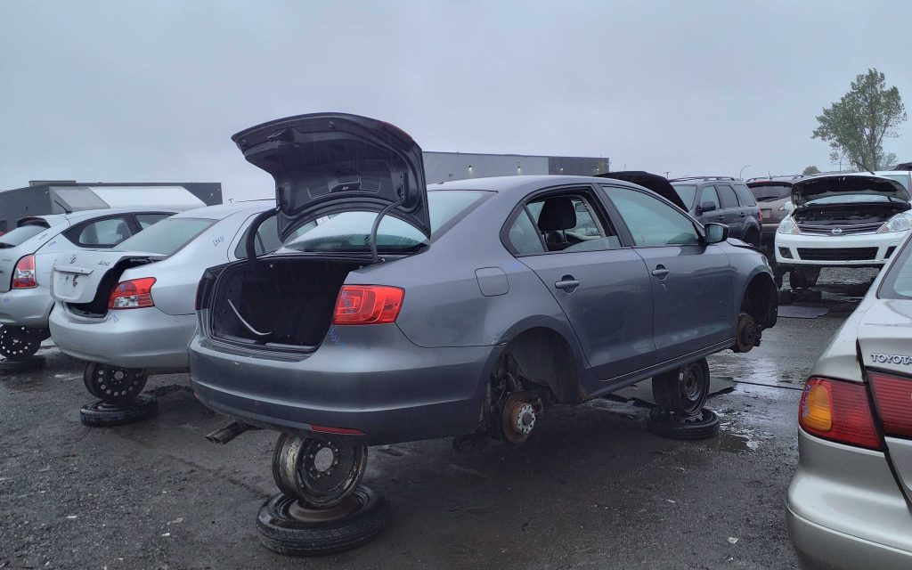 VOLKSWAGEN JETTA 2013