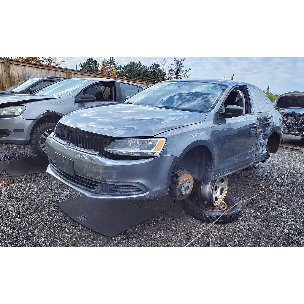 VOLKSWAGEN JETTA 2013