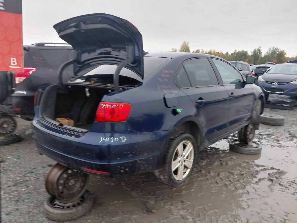 VOLKSWAGEN JETTA 2013