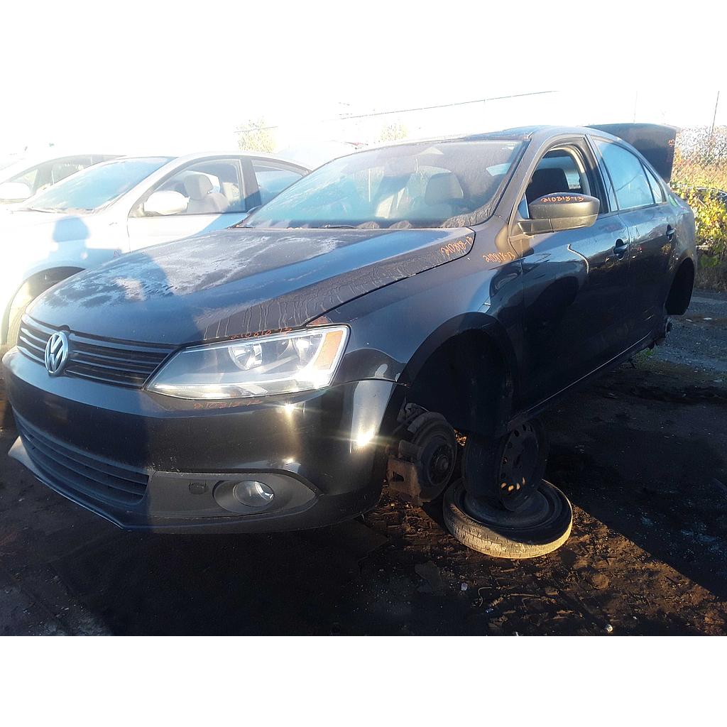 VOLKSWAGEN JETTA 2013