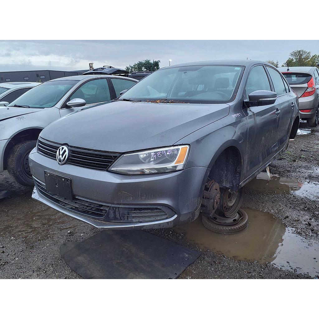 VOLKSWAGEN JETTA 2014