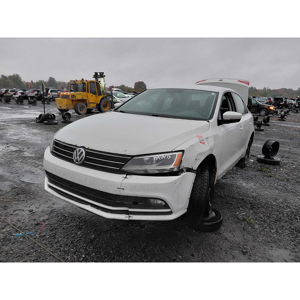 VOLKSWAGEN JETTA 2015