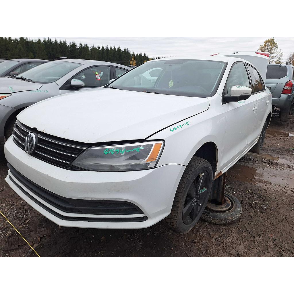 VOLKSWAGEN JETTA 2015