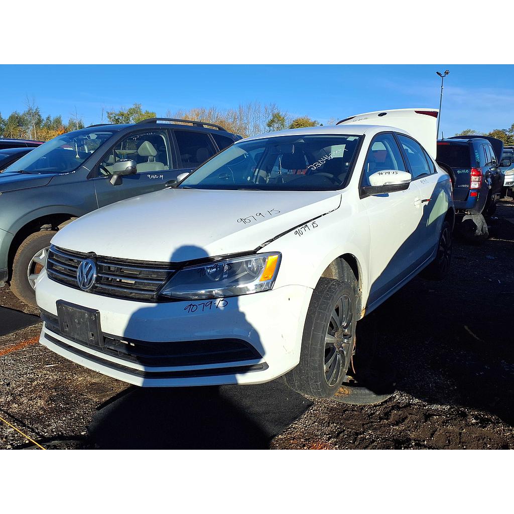 VOLKSWAGEN JETTA 2015