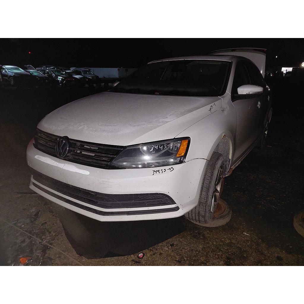 VOLKSWAGEN JETTA 2015