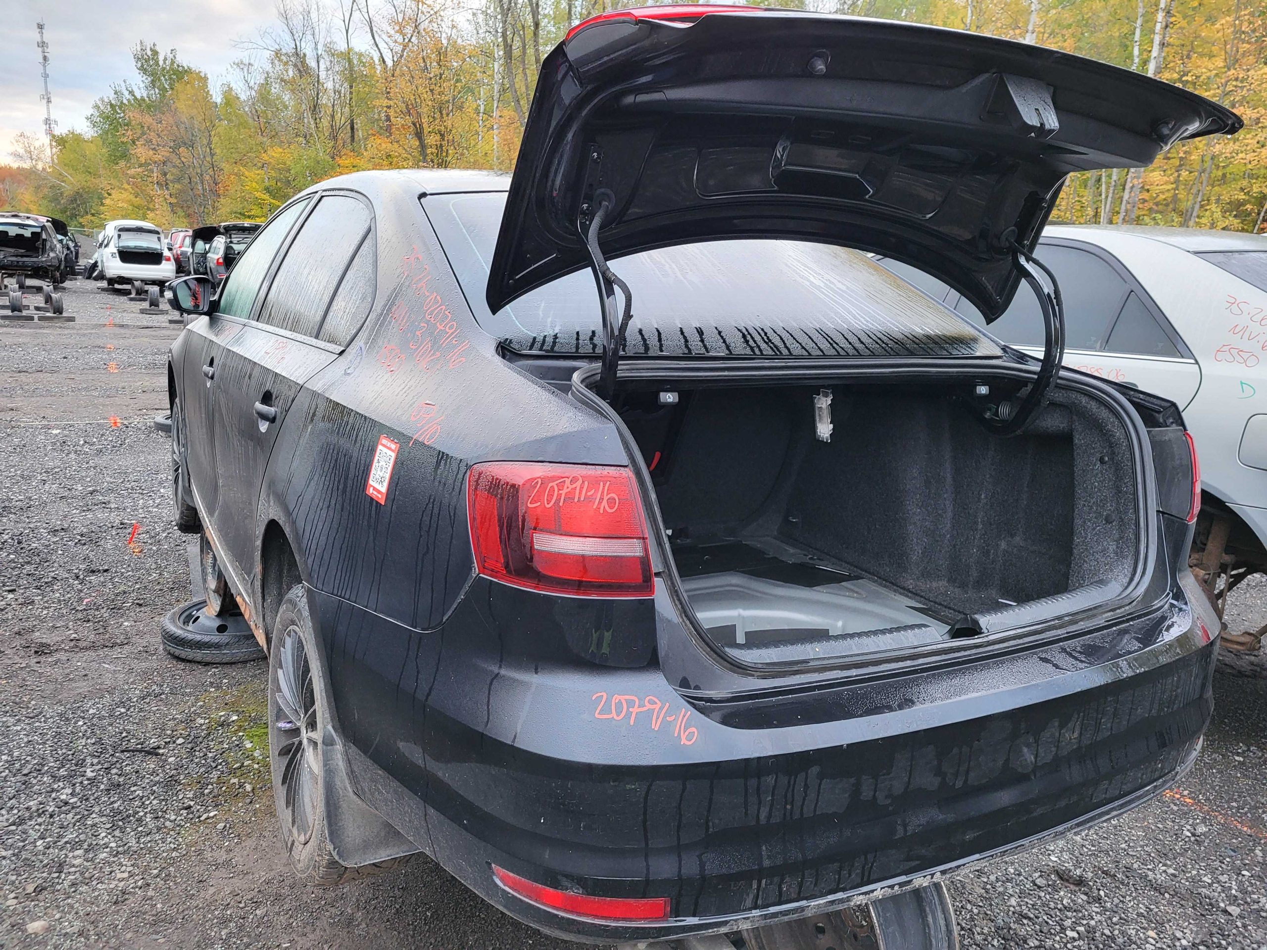 VOLKSWAGEN JETTA 2016