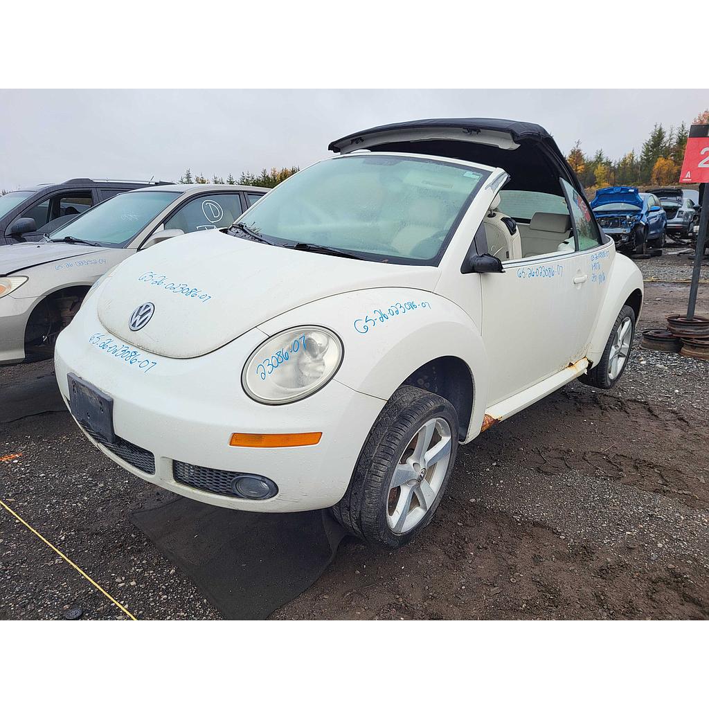 VOLKSWAGEN NEW BEETLE 2007