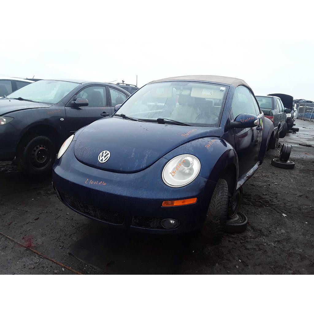 VOLKSWAGEN NEW BEETLE 2010