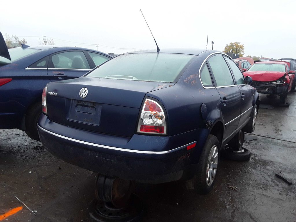 VOLKSWAGEN PASSAT 2003