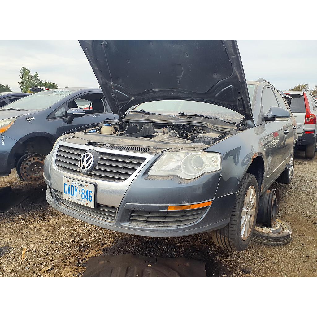 VOLKSWAGEN PASSAT 2010